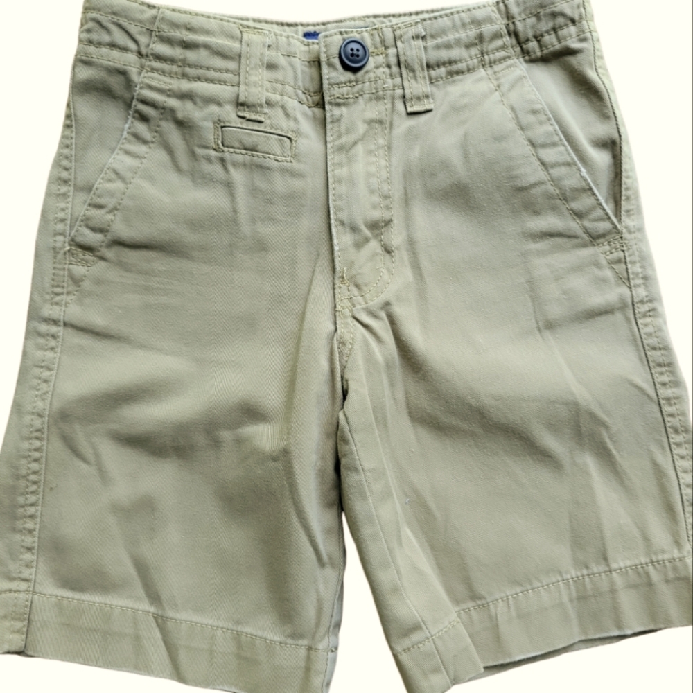 KHAKI BERMUDA SHORTS